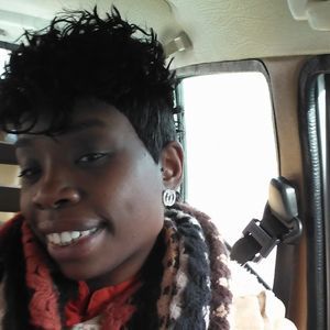 Meet your Posher, Ayanna