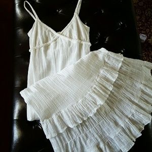 White Max Studio Maxi Dress (small)