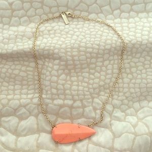 *Reduced* Kendra Scott coral statement necklace.