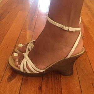 Bakers White Wedges!!!