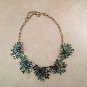 🆕J. Crew wreath necklace