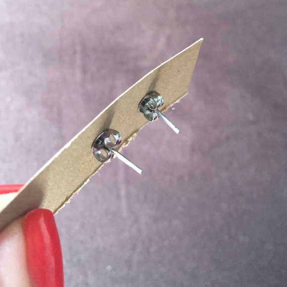 ❌SOLD❌Question mark earrings - Picture 3 of 3