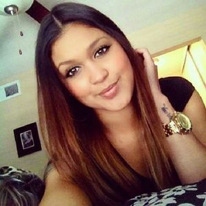 Meet your Posher, Marcela