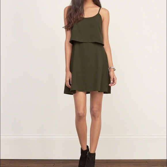 Abercrombie & Fitch Overlay Crepe Dress BRAND NEW