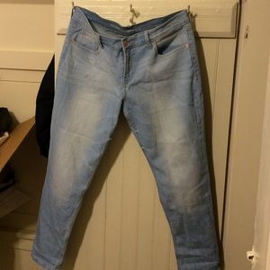 Old navy boyfriend skinny jeans