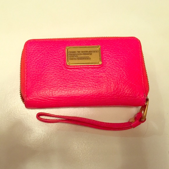 Marc Jacobs Wristlet