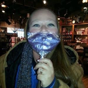 Meet your Posher, Wendy