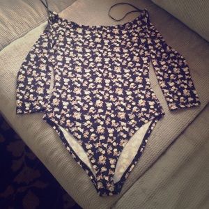 Floral 3 quarter sleeve bodysuit