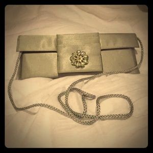 Silver clutch