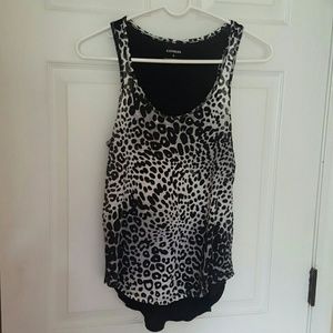 Express Small: White, grey and black leopard tank