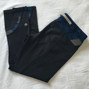 Lululemon Run: Inspire Crop II
