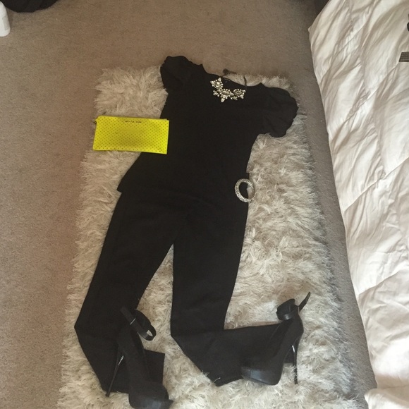 All Black top with silk sleeves.