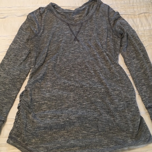 Maternity long sleeve shirt