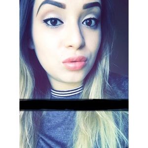 Meet your Posher, Brenda