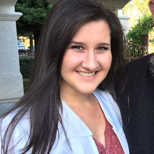 Meet your Posher, Natalie