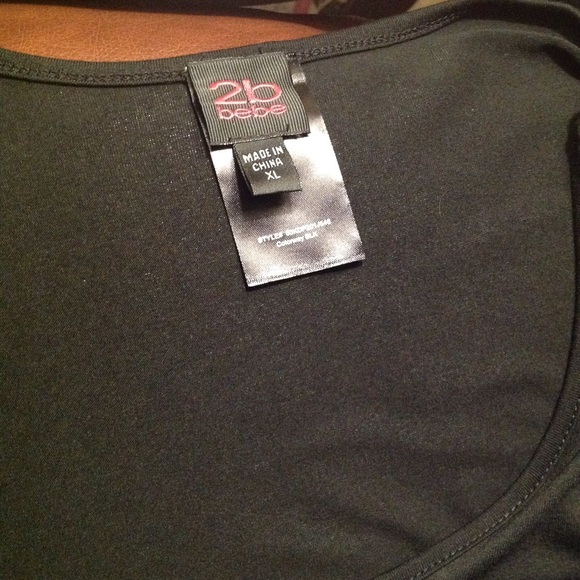 2b Bebe pretty little black TOP w/ties💠NWNT💠 - Picture 4 of 4