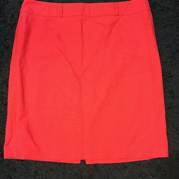 Pink above the knee skirt