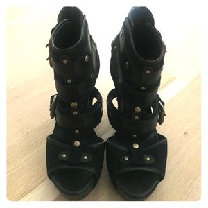 Lyn buckle wedge sandals