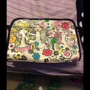 Adorable makeup bad $10