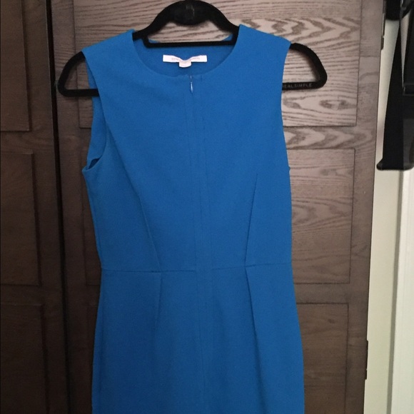 Bright blue size 4 Diane Von Furstenberg dress