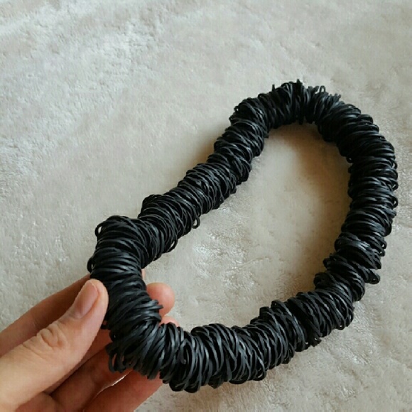 TOPSHOP  NECKLACE - Picture 2 of 4