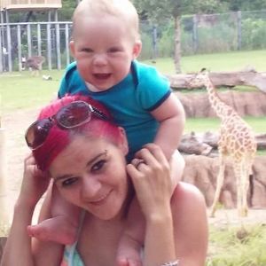 Meet your Posher, Christina