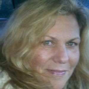 Meet your Posher, Thea