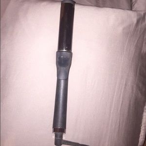 GHD curling iron