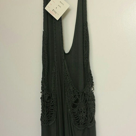Brand new never worn indah maxi dress w/crochet