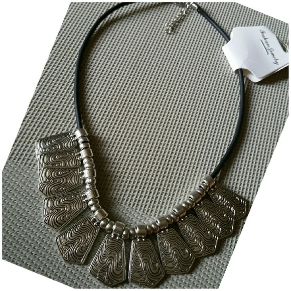 TRENDY BOHO COLLAR NECKLACE