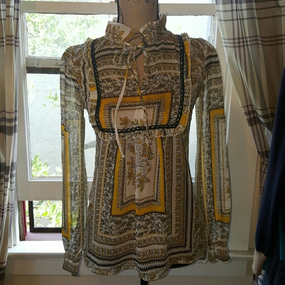 peasant top