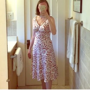 Anne Taylor size 2 100% silk shell dress