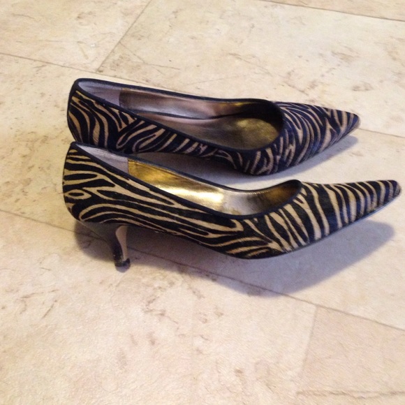 Kitty heals - Picture 2 of 4