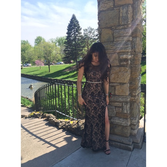 Black lace prom dress