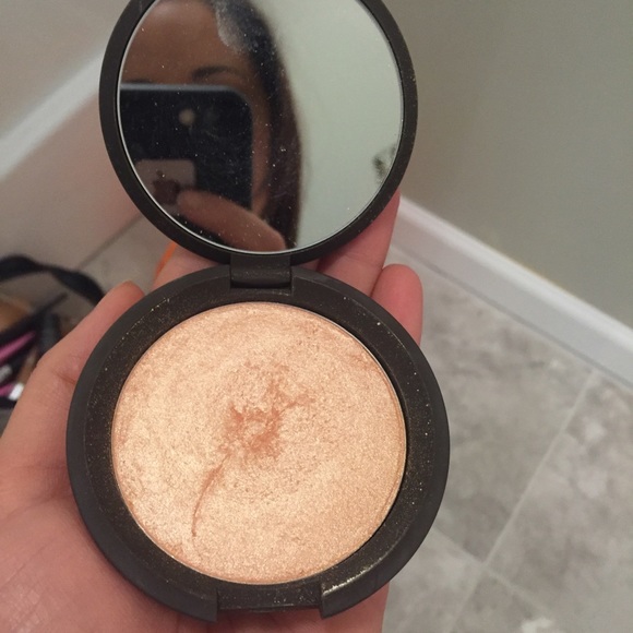 Champagne Pop. Jaclyn hill