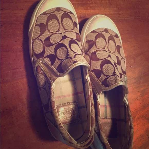 Coach shoes size 7