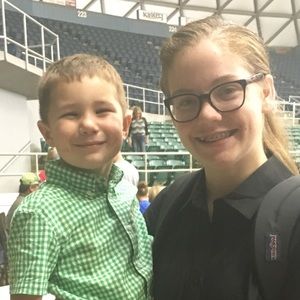 Meet your Posher, Randi