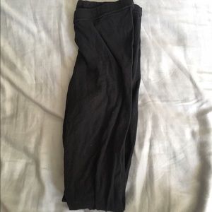 Black leggings