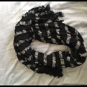 Black and silver scarf