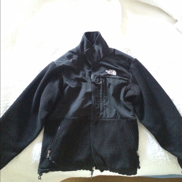 North Face women's black fleece jacket