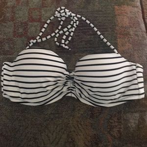 Black and white bikini top