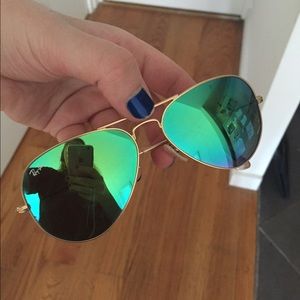 Ray Ban Classic Aviator, Green Multicolored Lens