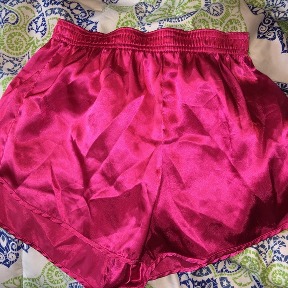 PINK SATIN BOXING SHORTS