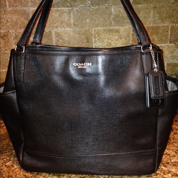Coach diaper bag*offers welcome