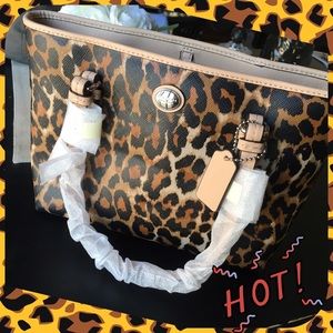 Authentic Coach bag - adorable size and print