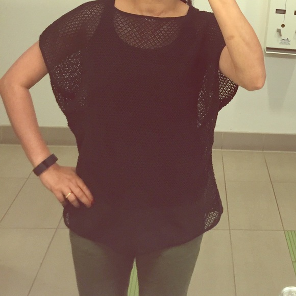 Black mesh boxy top