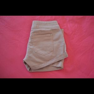 Peach cuffed shorts