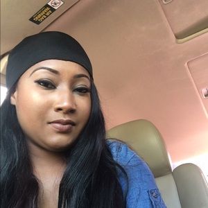 Meet your Posher, Daveeda