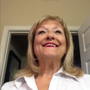 Meet your Posher, Vicky