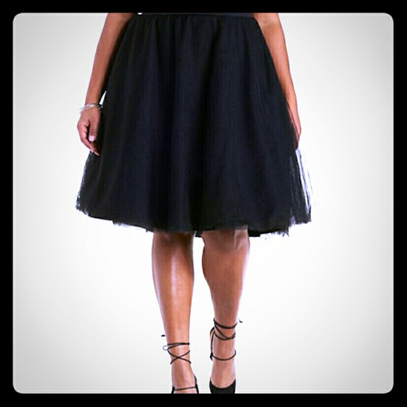 Tulle midi skirt